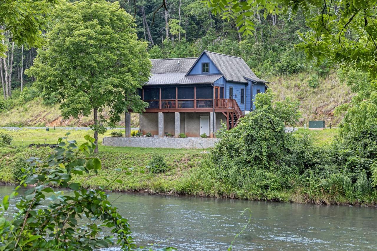 At E'S Villa Cullowhee Exterior photo